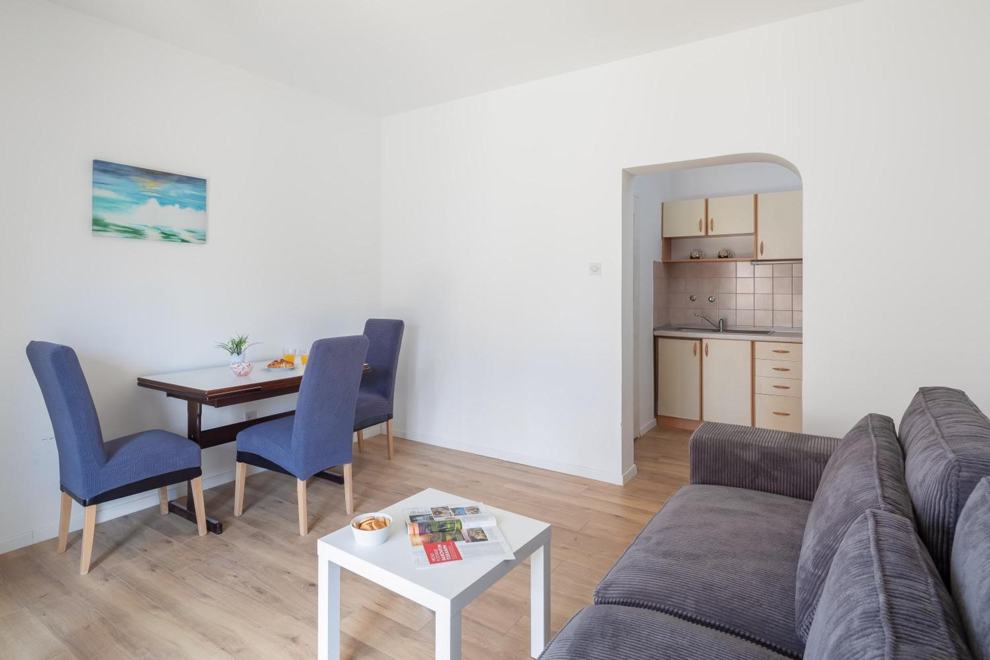 Apartments Near Central Beach With Free Parking Makarska Kamer foto