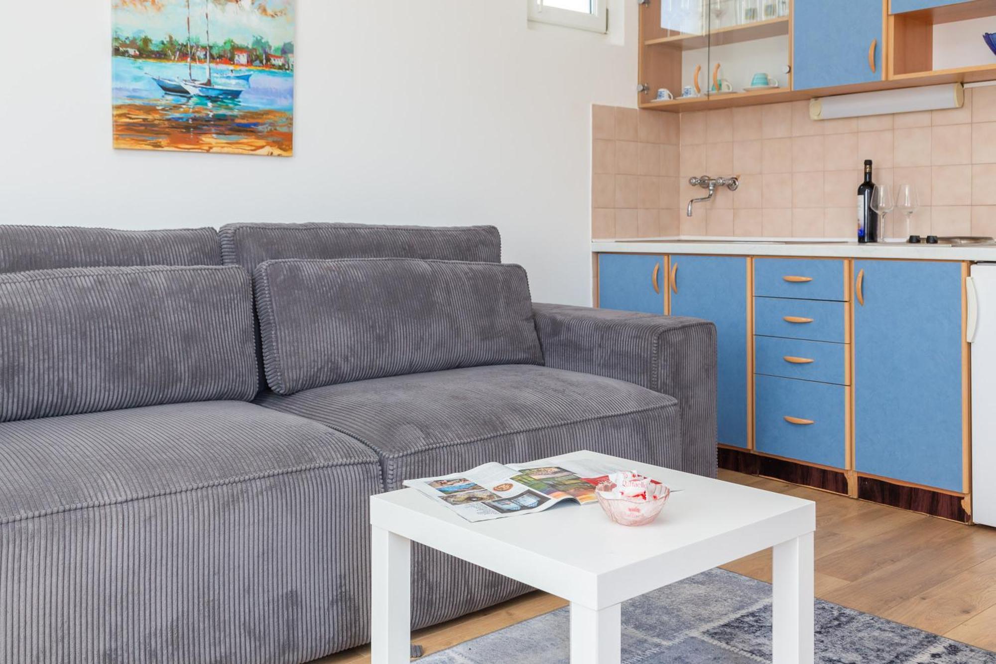 Apartments Near Central Beach With Free Parking Makarska Buitenkant foto