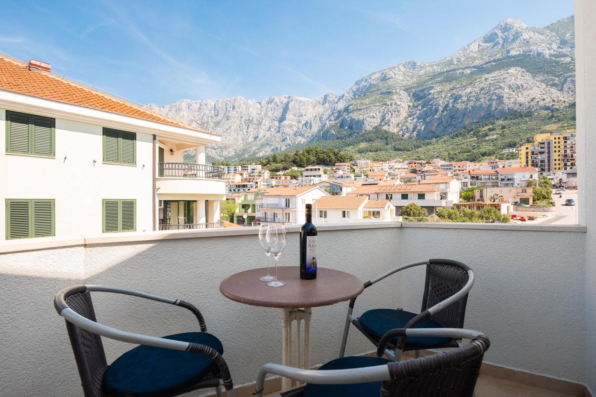 Apartments Near Central Beach With Free Parking Makarska Kamer foto