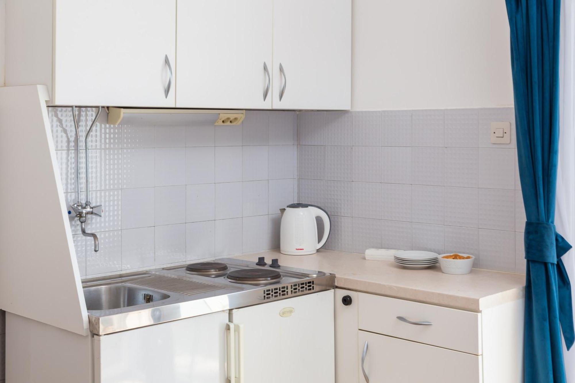 Apartments Near Central Beach With Free Parking Makarska Kamer foto