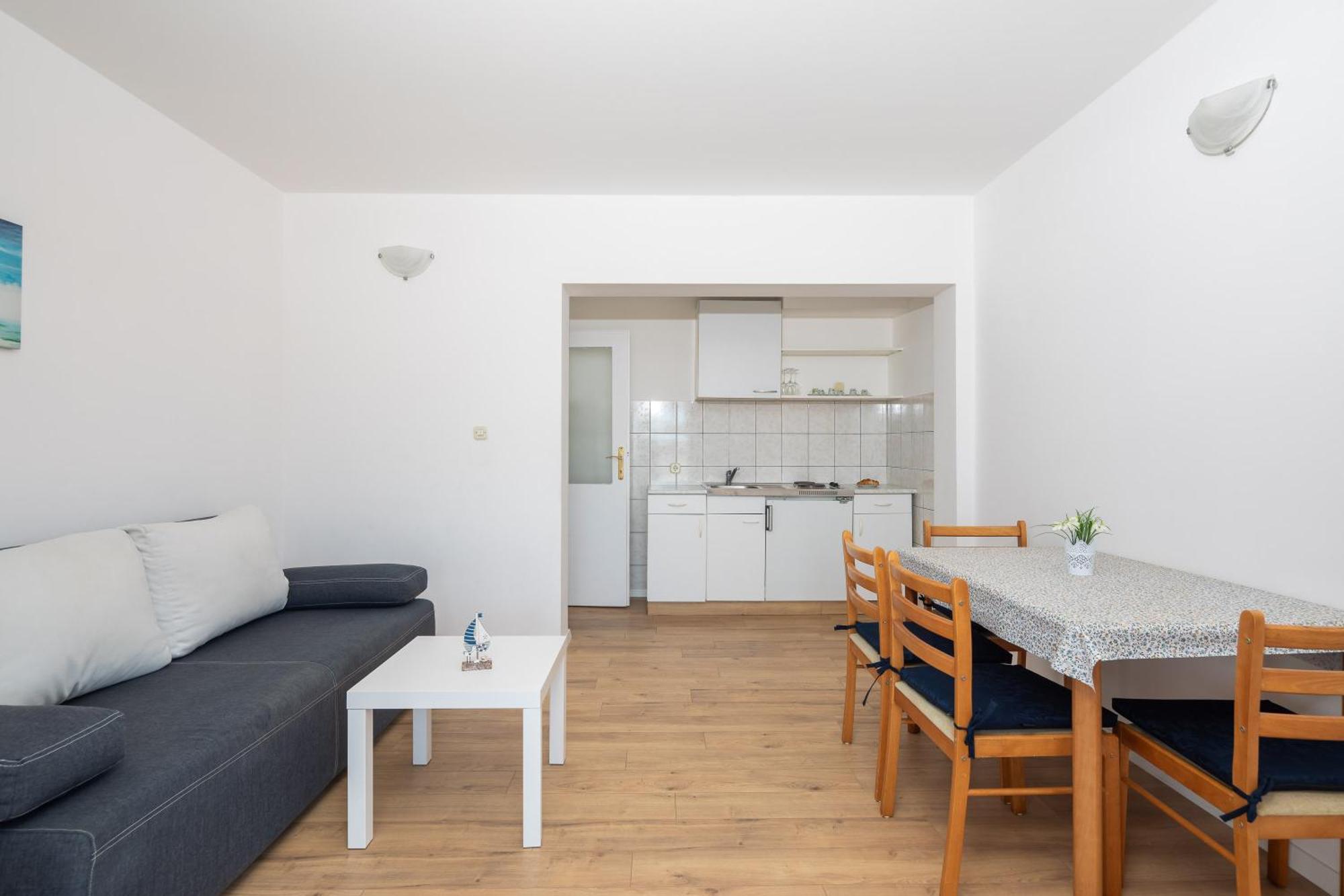Apartments Near Central Beach With Free Parking Makarska Kamer foto